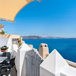 Sunup Lux Oia